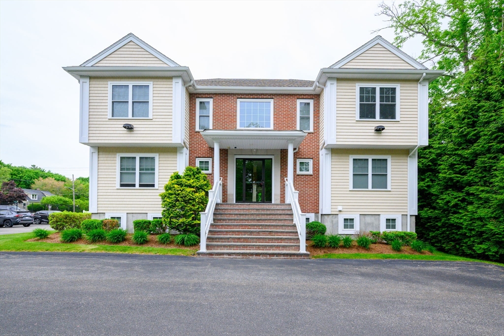 154 Bedford St in Abington