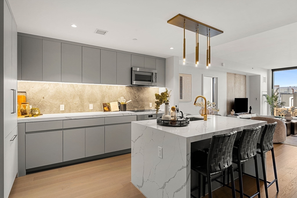 55 LaGrange St #PH21C in Boston