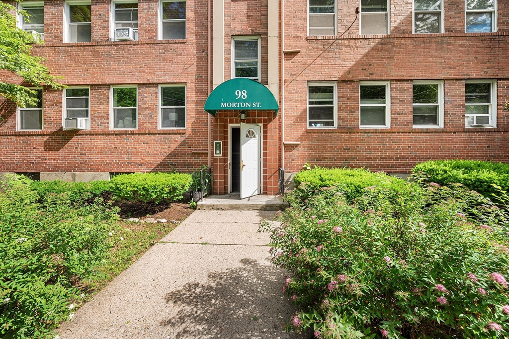 98 Morton St #57 in Jamaica Plain