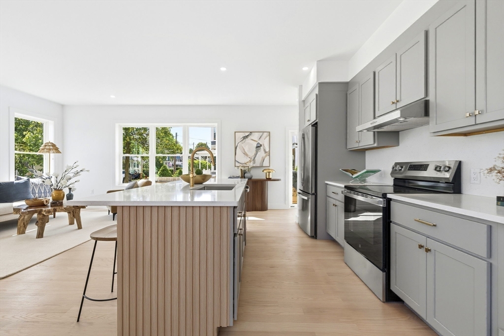 30 Emerald Road #30 in Nahant