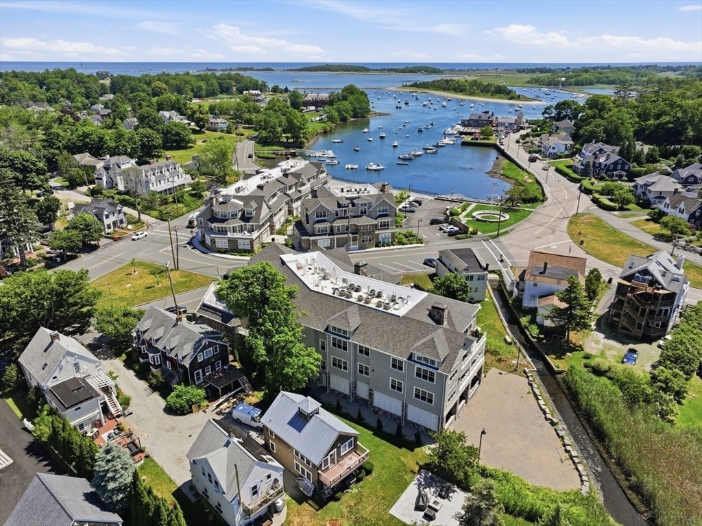 87 Elm Street #321 in Cohasset