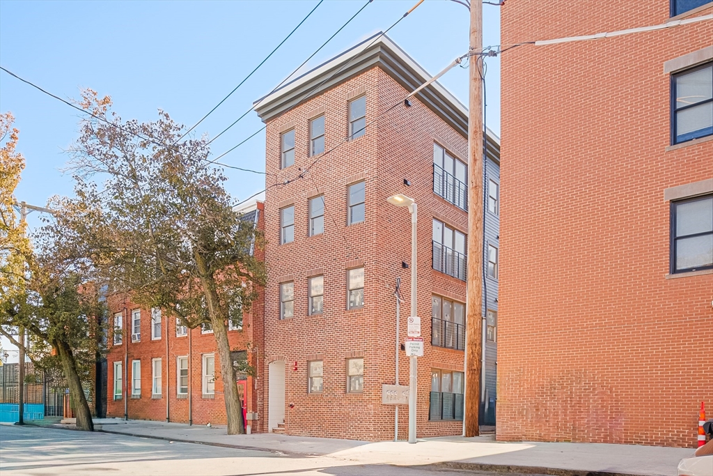 59 Gove St. in Boston