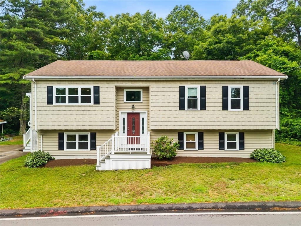 101 Hill Street in Norton