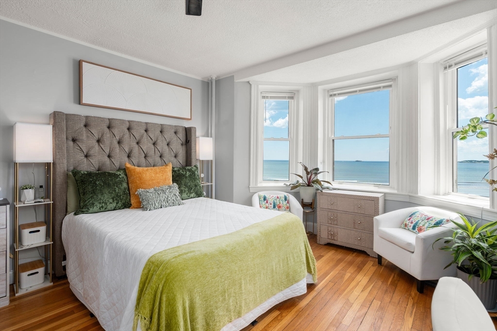 285 Lynn Shore Dr #402 in Lynn