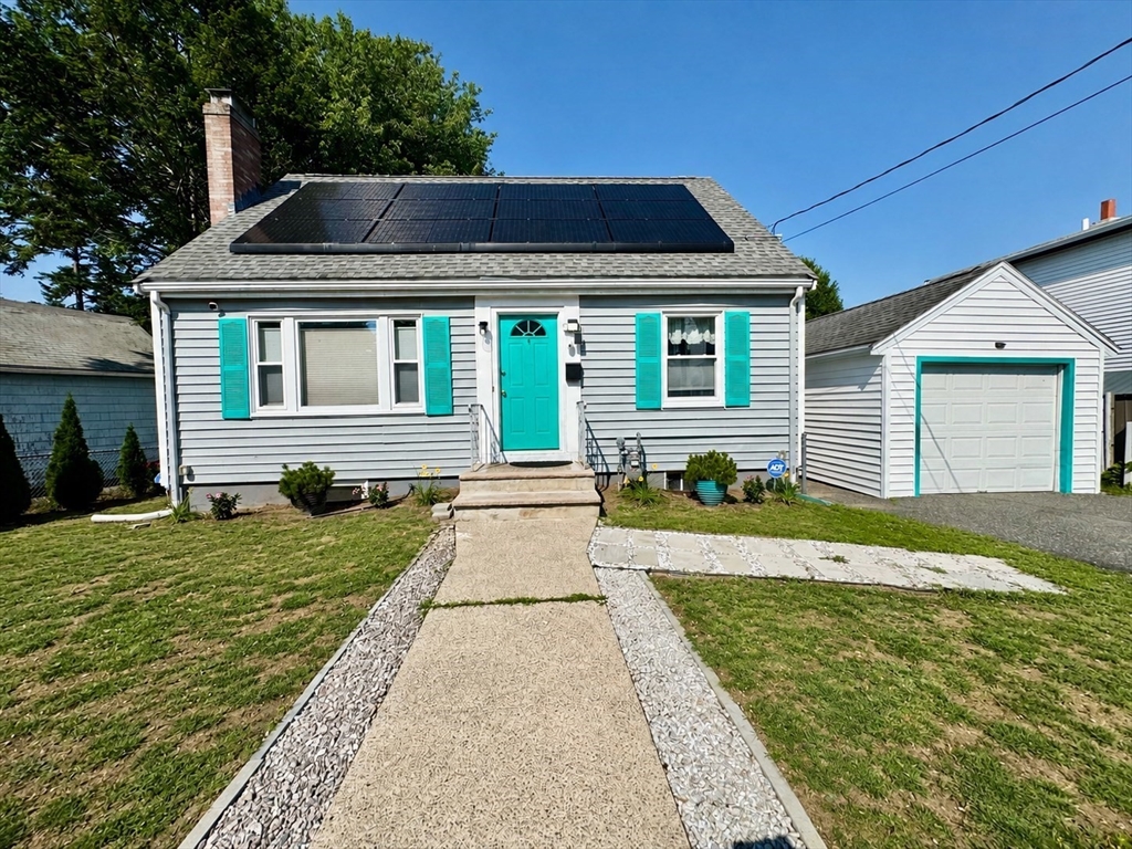 25 Breede Ter in Dedham