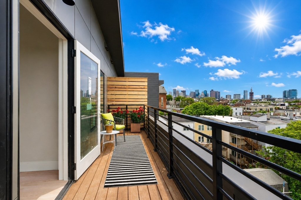 287 Maverick Street #PH508 in Boston