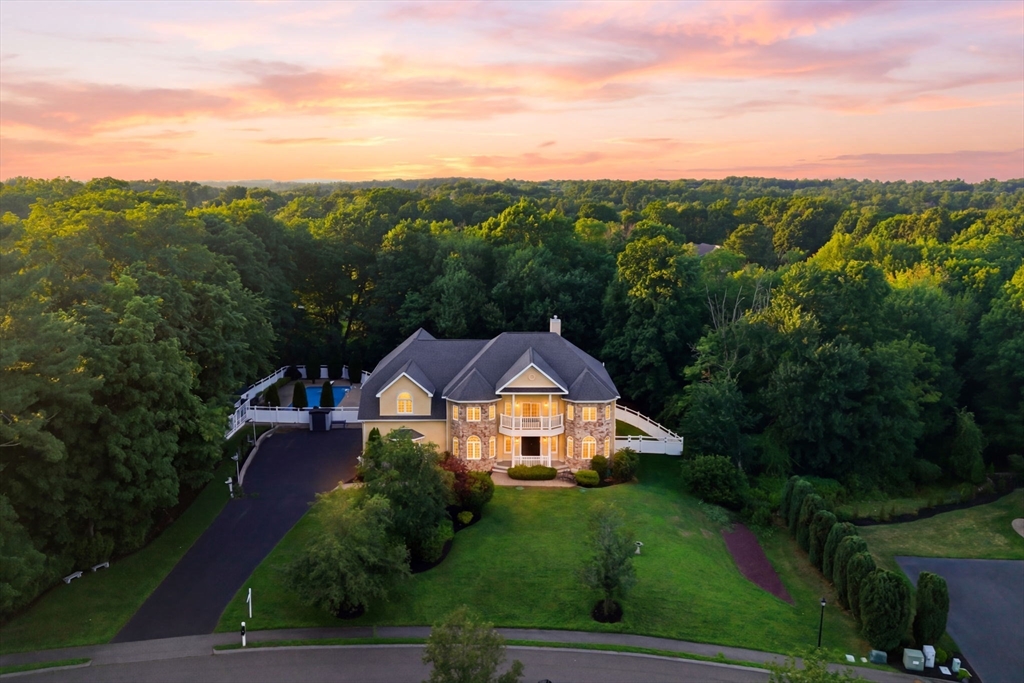 2 Bridle Path in Lynnfield