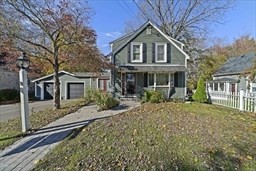 53 West St in Middleboro