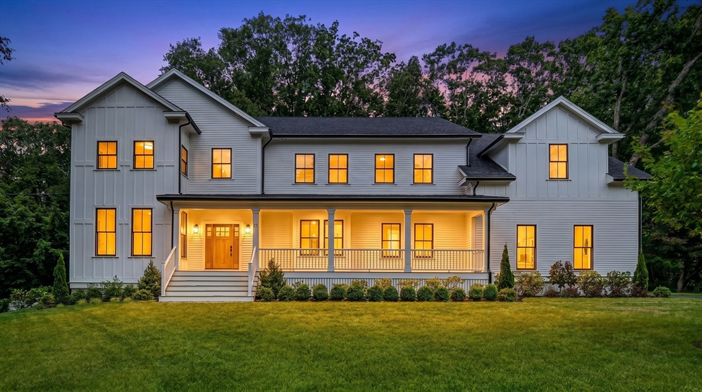 22 Tyler Rd in Lexington