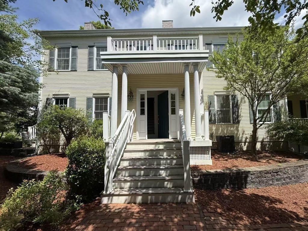 139 Prospect St #1 in Acton