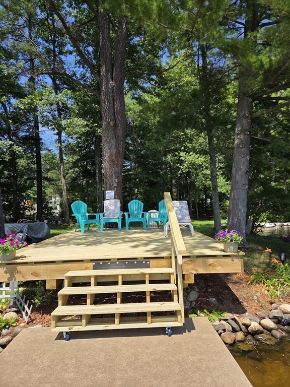 878 Flat Hill Rd in Lunenburg