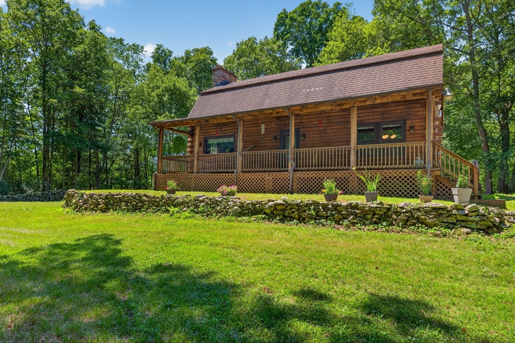 82 Hornbine Rd in Rehoboth