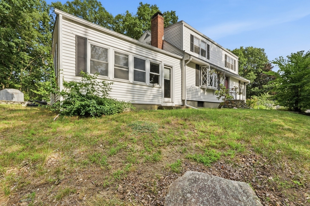 28 Spring Rd in Westborough
