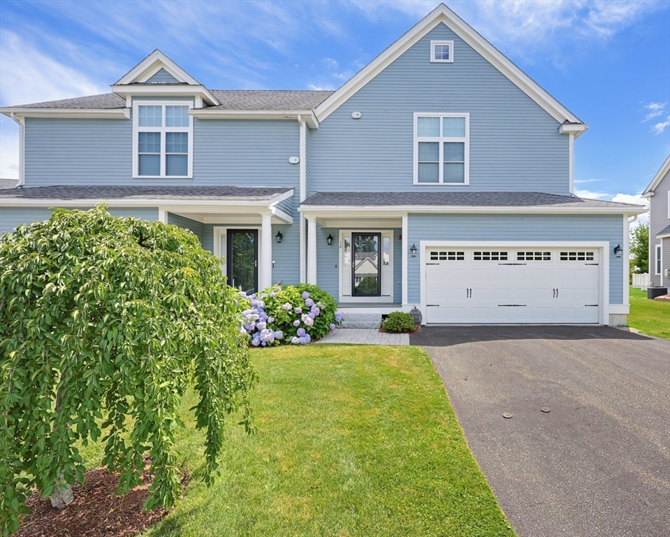 14 Clarks Hill Ln #14 in Framingham