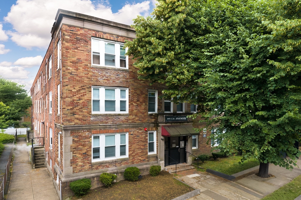 77 Green Street in Lynn
