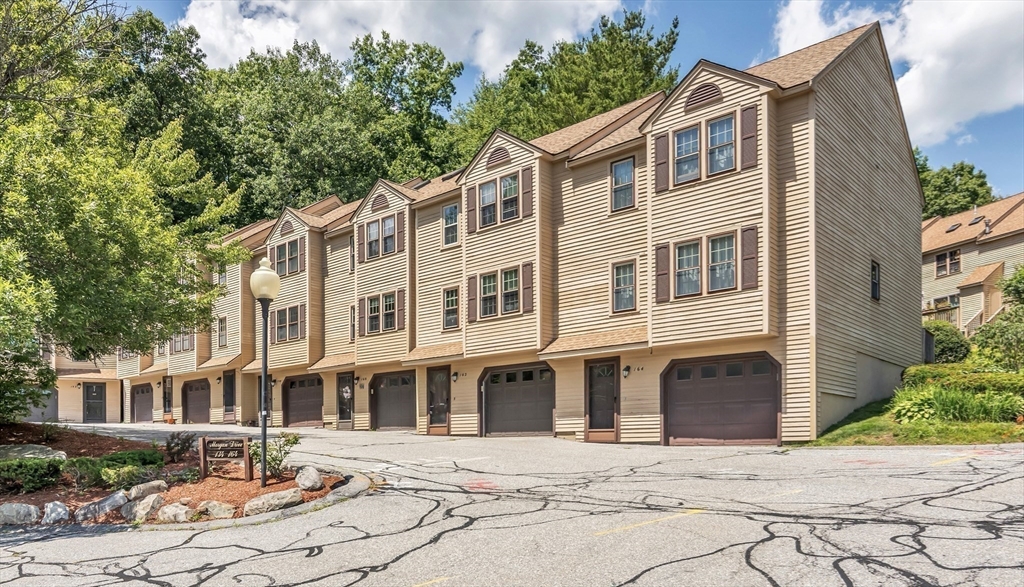 160 Morgan Drive #160 in Haverhill