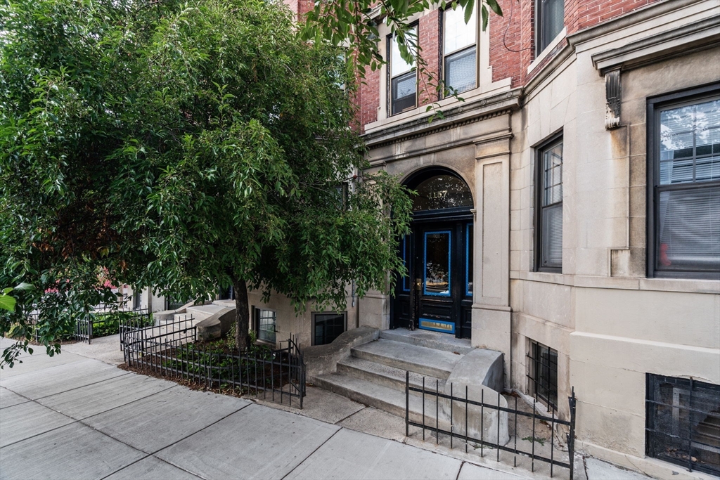 1157 Commonwealth Ave #1 in Allston