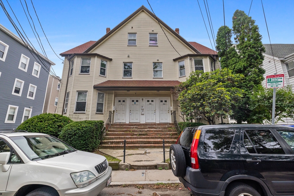31-33 Lothrop St in Brighton