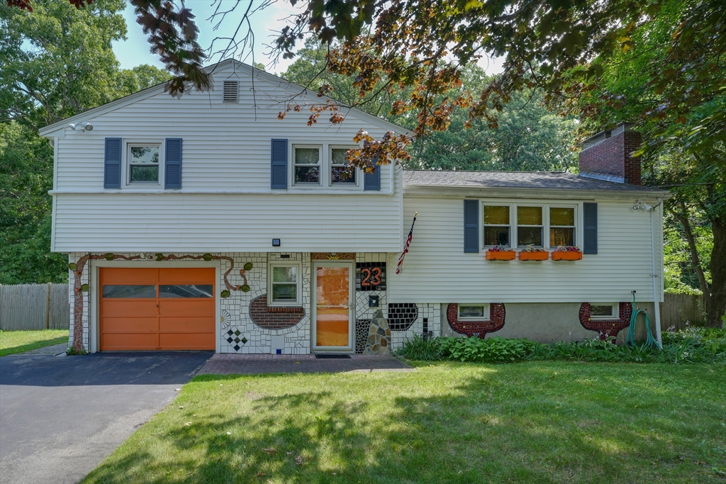 23 Laurel Dr. in Hudson