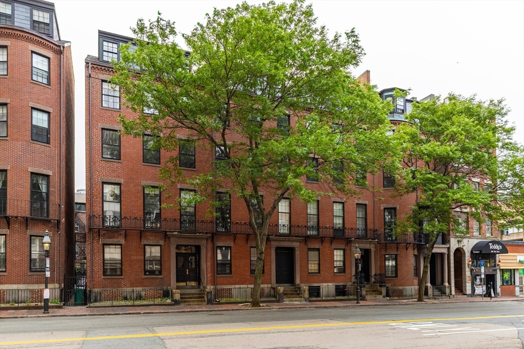 17 Bowdoin St #3C in Boston
