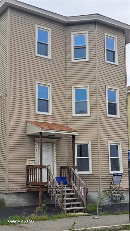 7 Preston St in Worcester