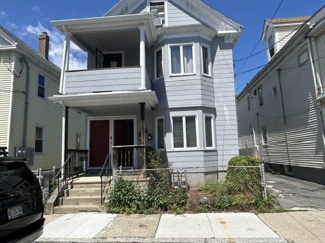 15 Everett Ave in Somerville