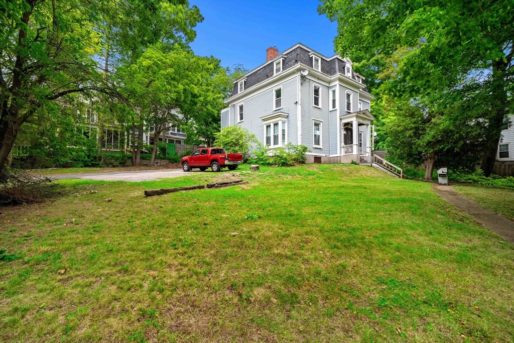7 Maple ave in Haverhill