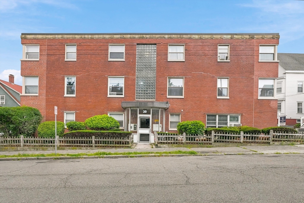 30 Ocean Street #6 in Lynn
