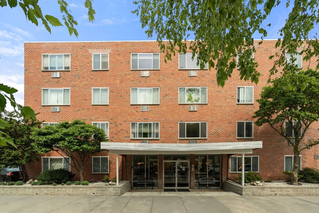 50 Green Street #401 in Brookline