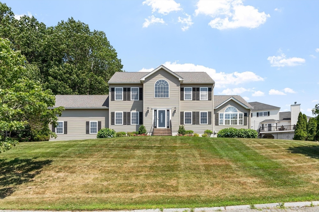 7 Cameron Way in Methuen