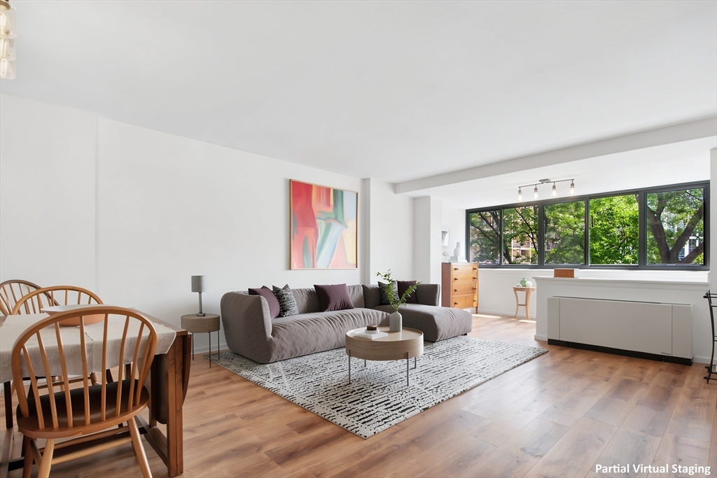 6 Whittier Pl #3L in Boston