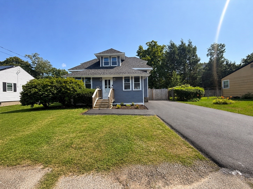 32 Sycamore Ave in Brockton