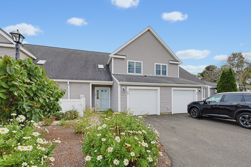 22 Southcliff Dr. in Plymouth