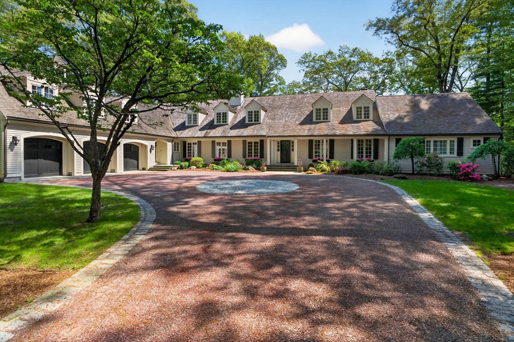 12 Winding River Cir in Wellesley