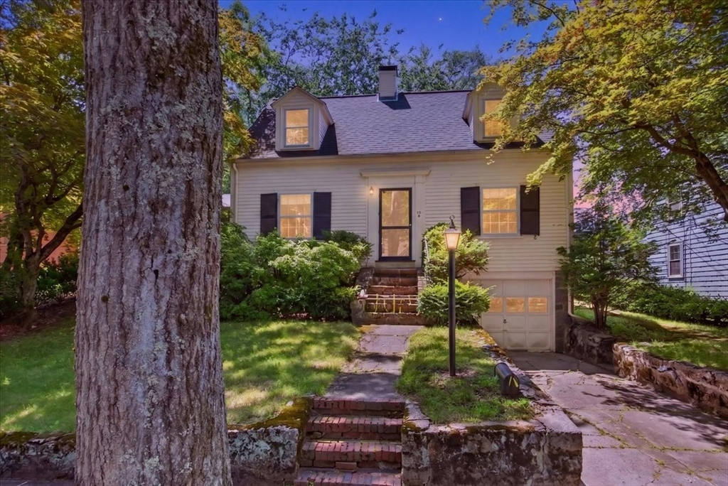 25 Leland Rd in Chestnut Hill