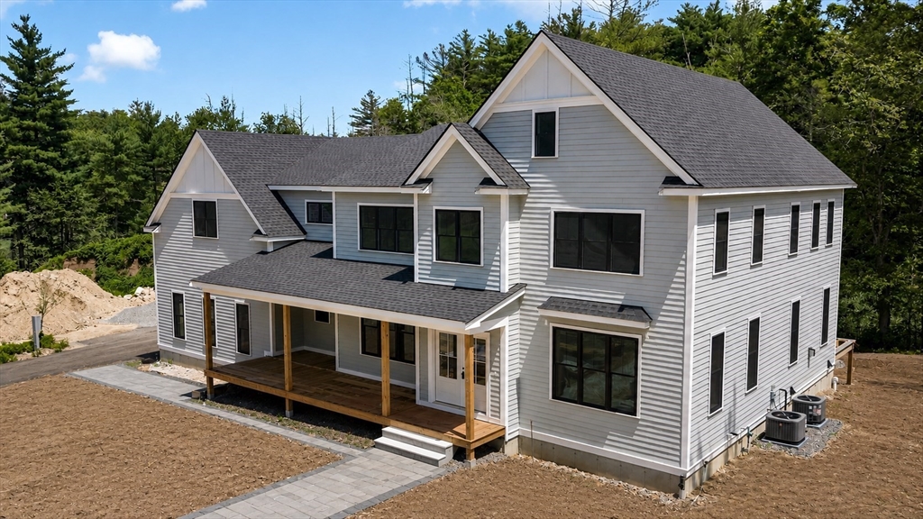 11 Betsy Lane in Rowley