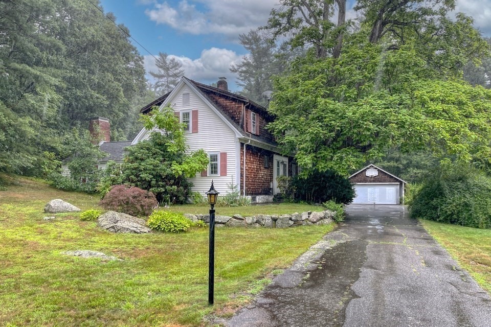 54 Rockwood Rd in Norfolk