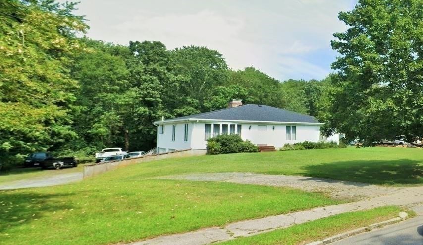 197 W. Center St. in West Bridgewater