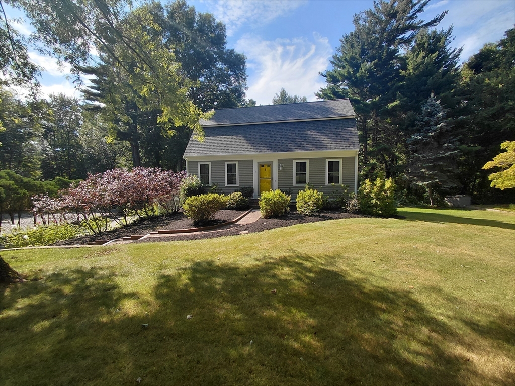 3 Kelly Drive in Middleboro