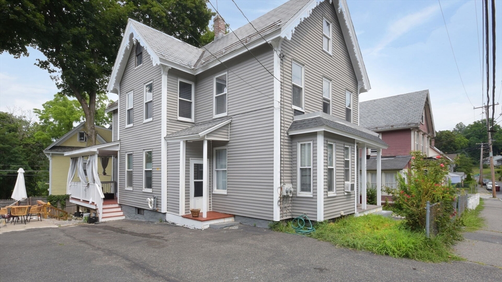 480 E Merrimack St in Lowell