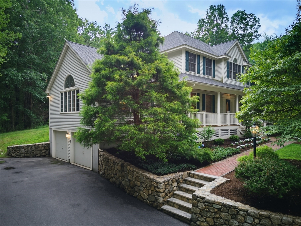27 Great Pond Dr in Boxford