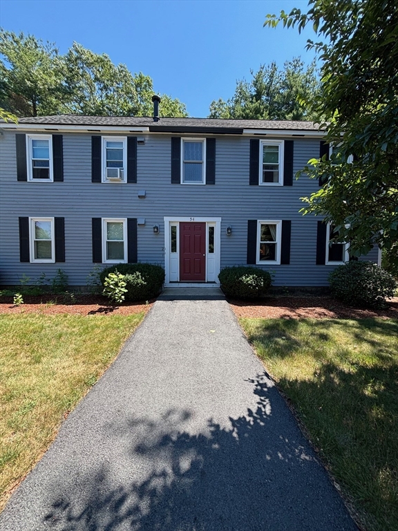 54 Lantern Lane #2 in Dracut