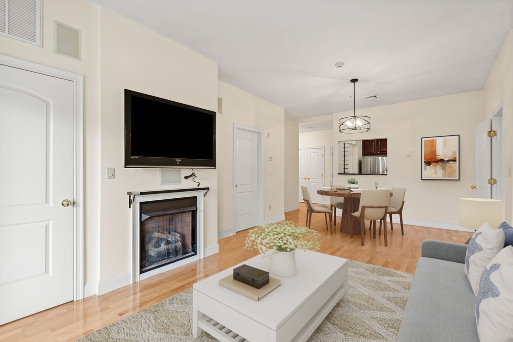 40 Heather St #314 in Beverly