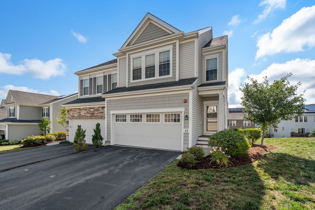 49 Walnut Way #49 in Hopkinton