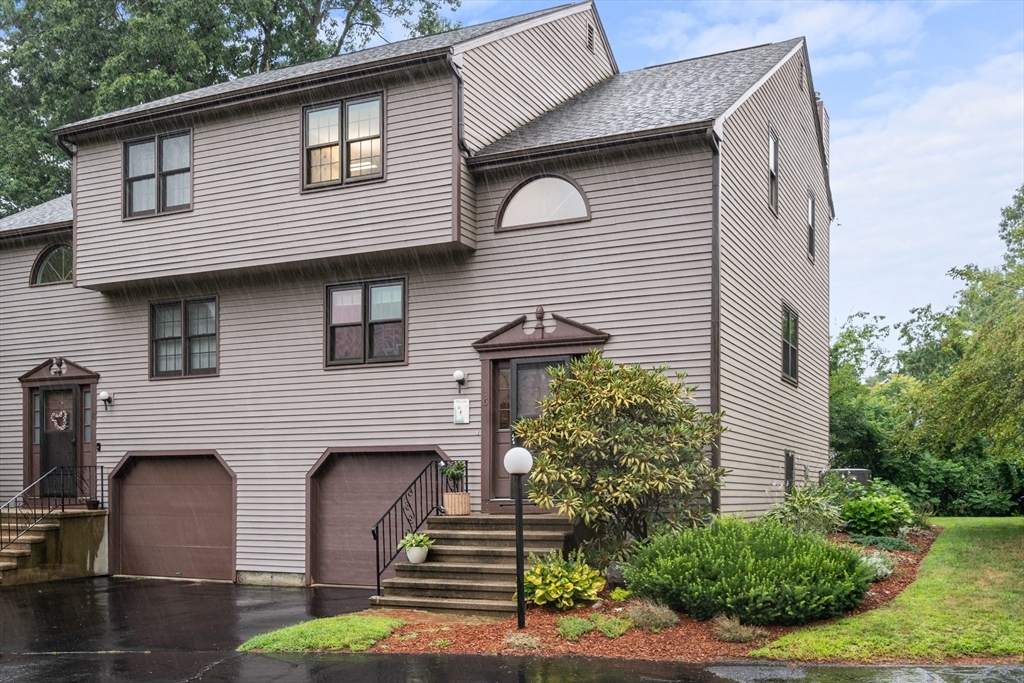 6 Deerfield Court #6 in Grafton