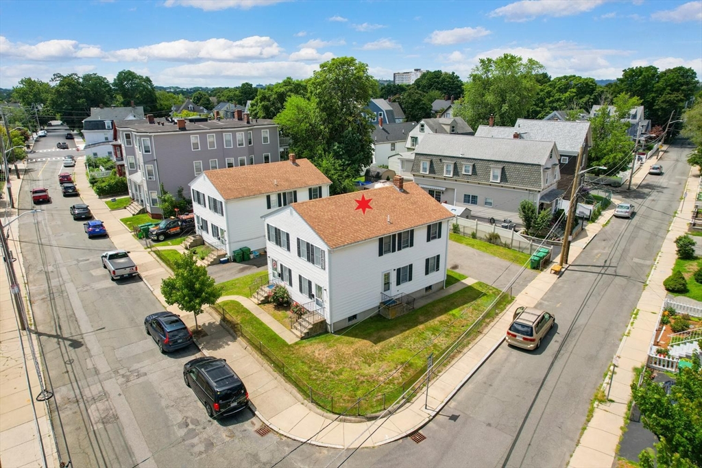 88-90 Park St in Medford
