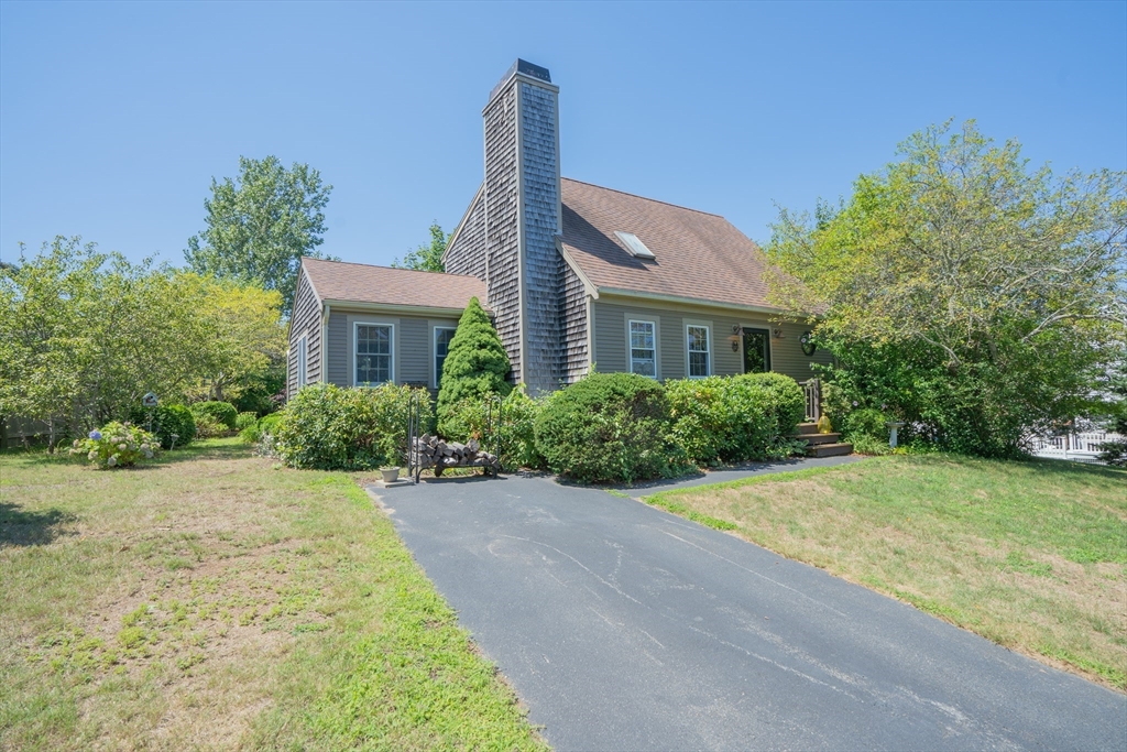 12 Henry Drive in Plymouth