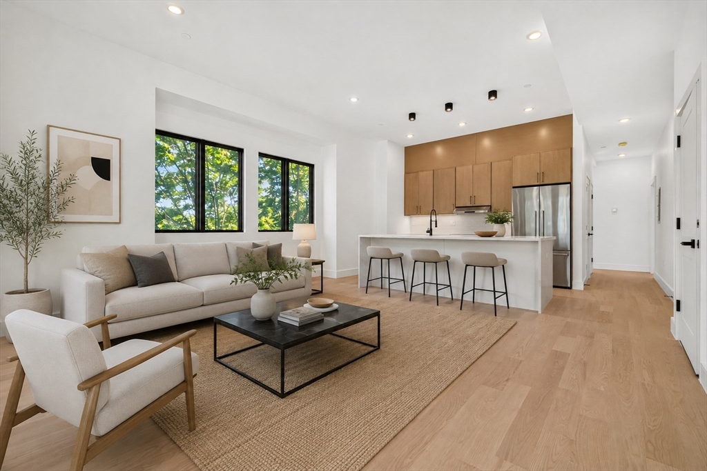 15 Clyde St #F in Somerville