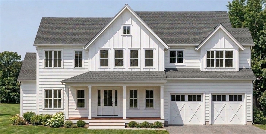 545 Highland in Marshfield