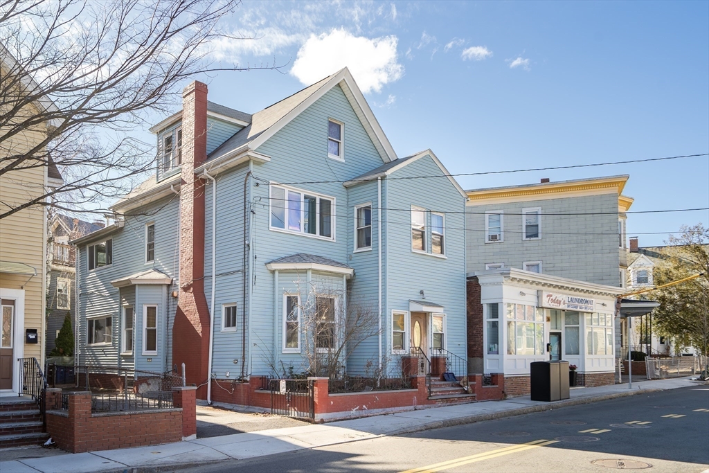 34 Summer St in Somerville